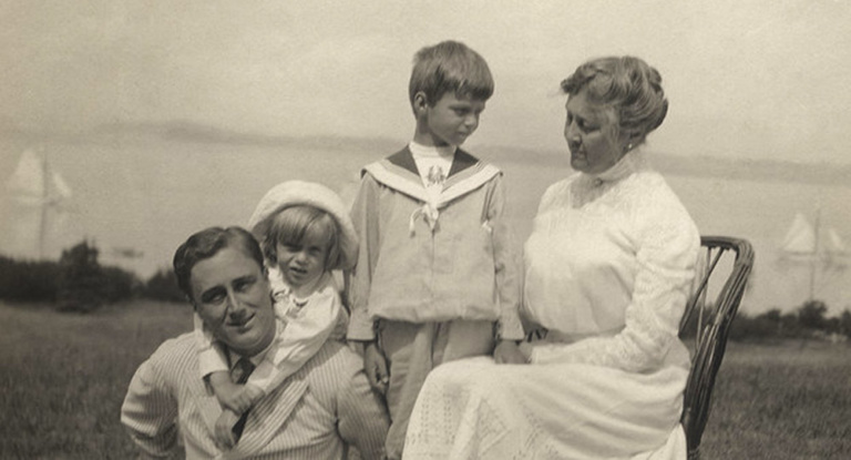 Franklin Roosevel with his children Elliott and James, along with his mother, Sara Delano, at Campobello.
