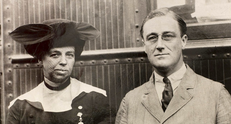 Franklin Roosevelt and his wife Eleanor in 1920